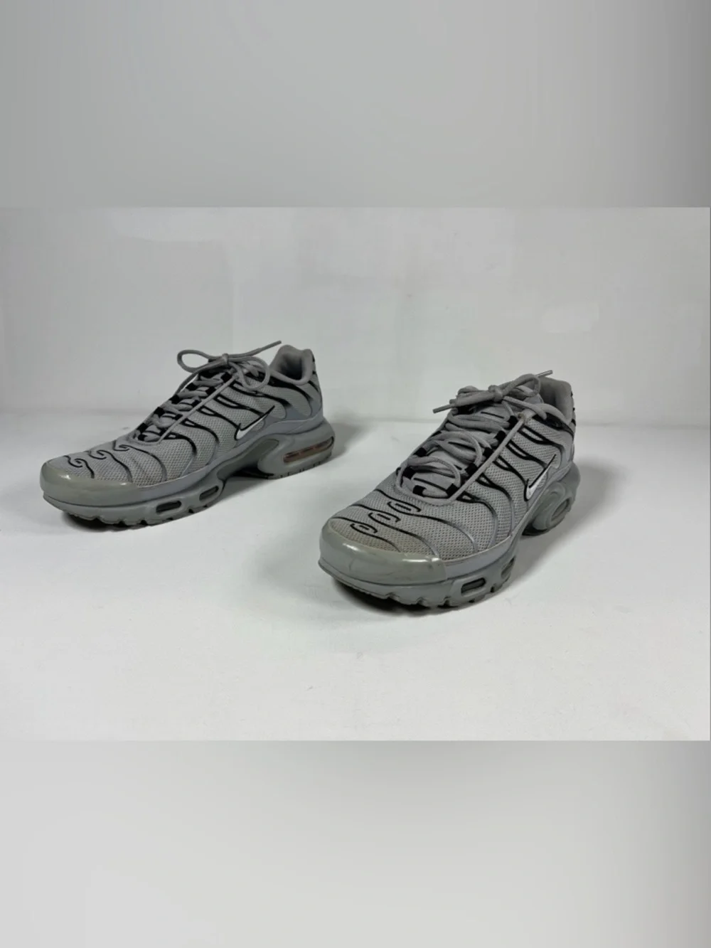 SOLD Nike Air Max Plus Tn Wolf Grey Sneakers Shoes 852630-021 Men’s 10 - Picture 2 of 14